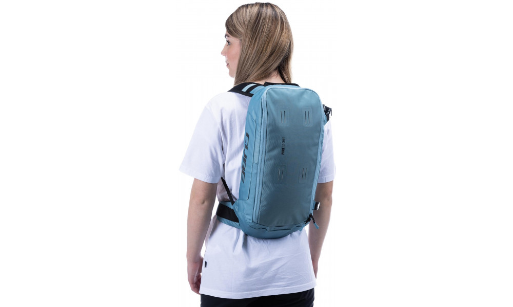 Seljakott Cube PURE 12 CMPT light blue - 2