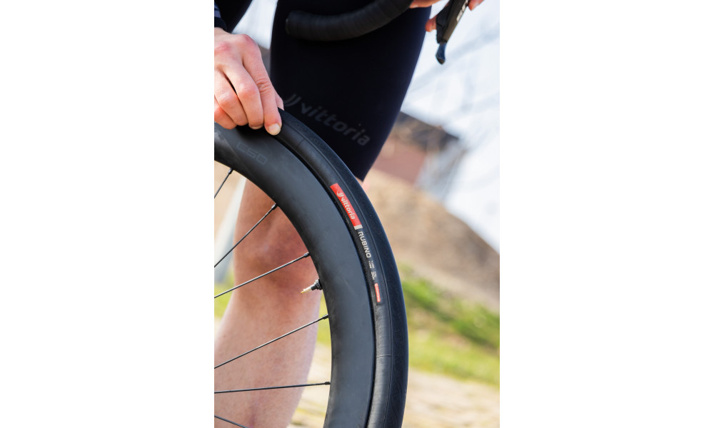 Rehv 28" Vittoria Rubino V G2.0 TLR Fold 700x30c / 30-622 black - 5