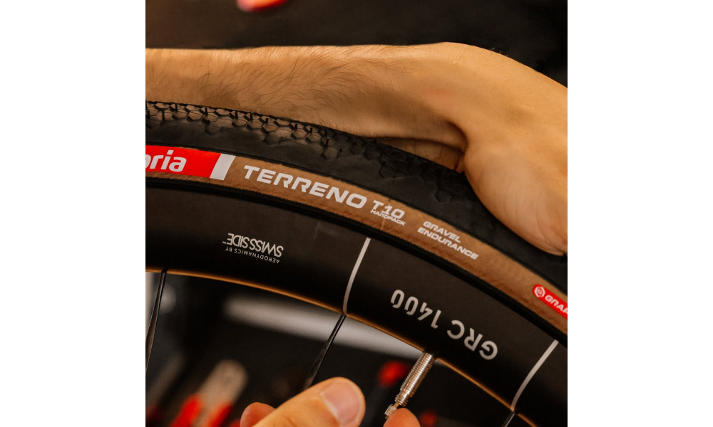 Rehv 28" Vittoria Terreno T10 Hardpack G2.0 TLR Fold 700x45c / 45-622 brown-black - 3