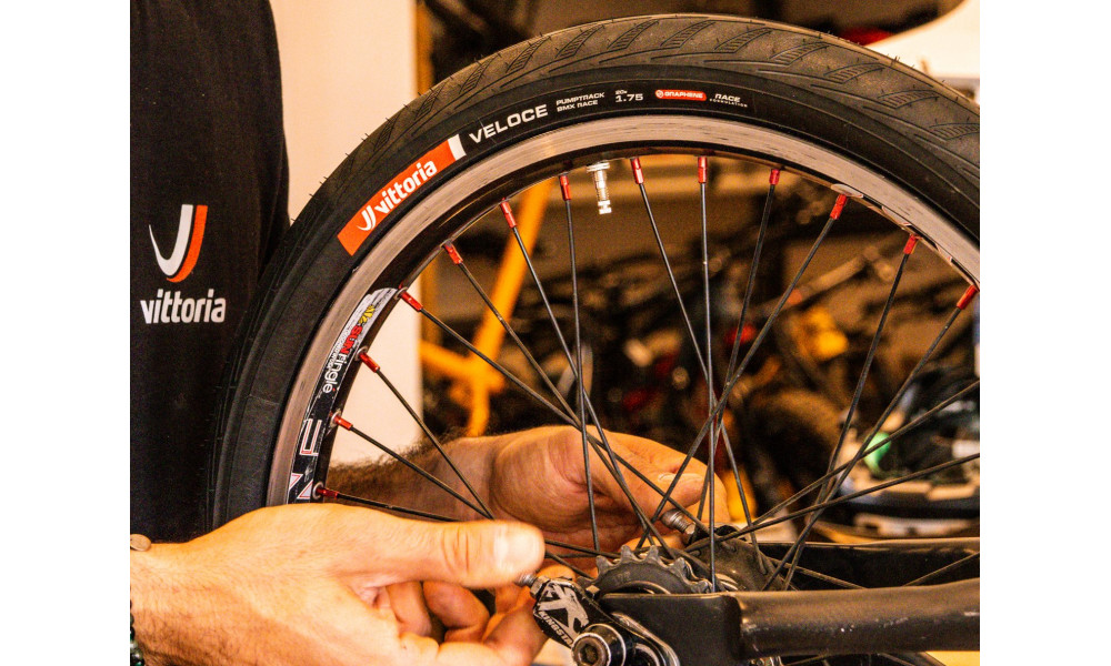 Rehv 20" Vittoria Veloce BMX Fold 20x1.75 / 45-406 black - 2