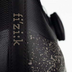 Rattakingad FIZIK Tempo Overcurve R4 black-les classiques