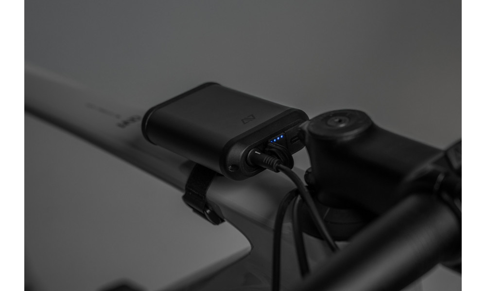 Esituli ACID PRO-E 200 700Lm HB PowerBank with remote - 2