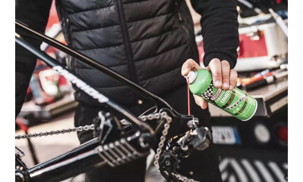 Ketiõli Finish Line Wet aerosol 246ml - 2