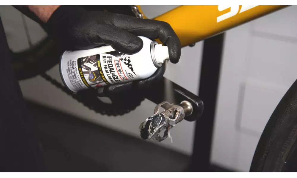 Õli Finish Line Pedal & Cleat aerosol 150ml - 1
