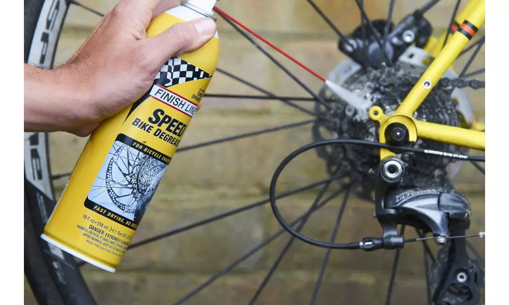 Käigusüsteemid puhastaja/määrde-eemaldus Finish Line Speed Bike Turbo aerosol 558ml - 7