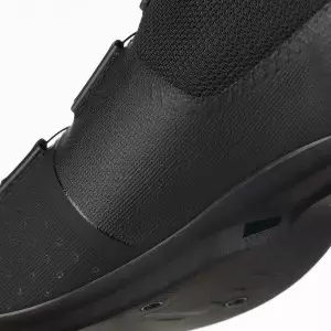 Rattakingad FIZIK Tempo Overcurve R4 black-black Rattakingad FIZIK Tempo Overcurve R4 black-black